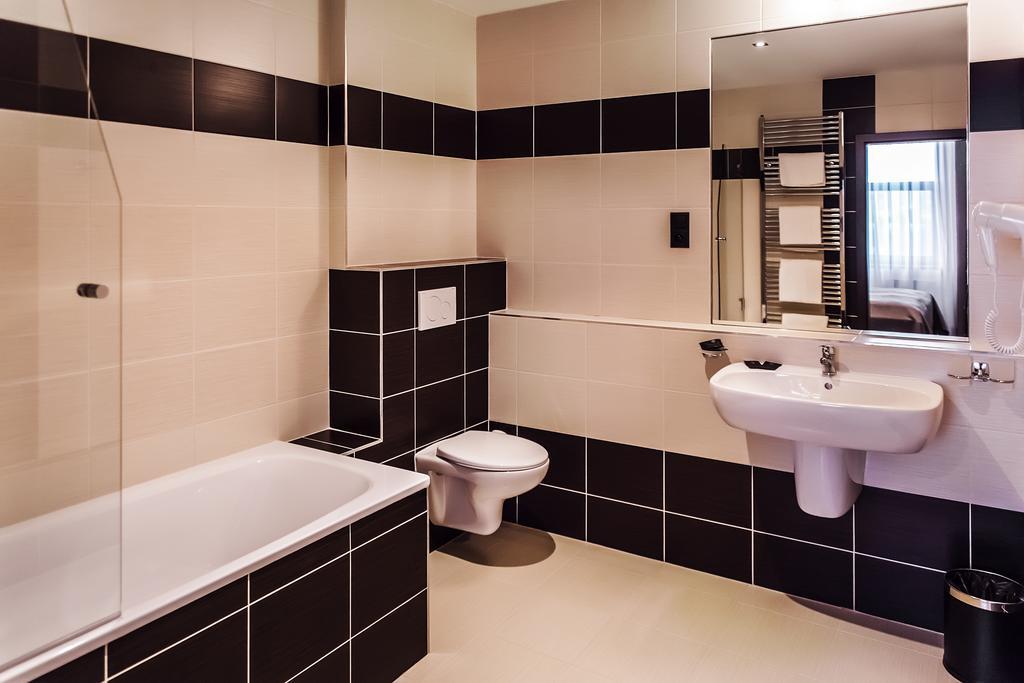 Interhotel Злін Екстер'єр фото