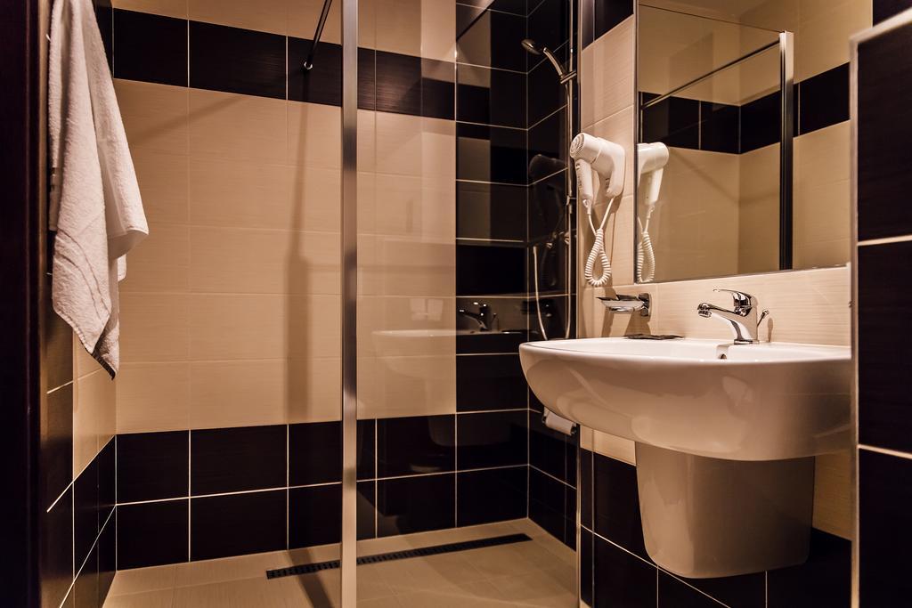 Interhotel Злін Екстер'єр фото