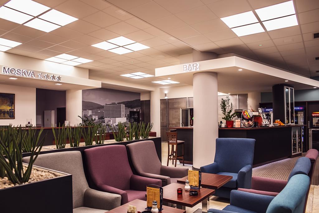 Interhotel Злін Екстер'єр фото
